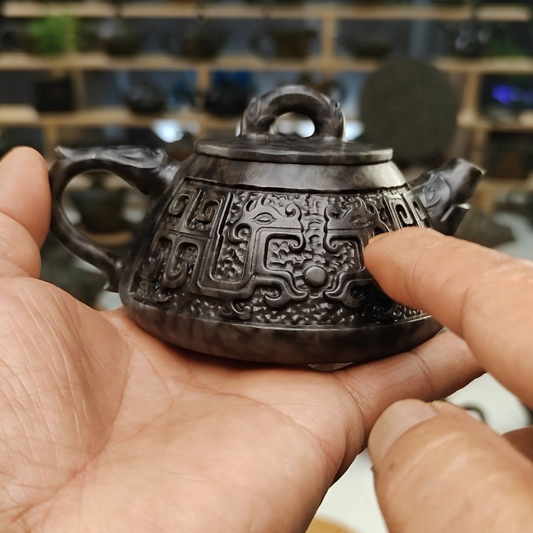 雪***峰米粒玉黑金刚文明石瓢180毫升