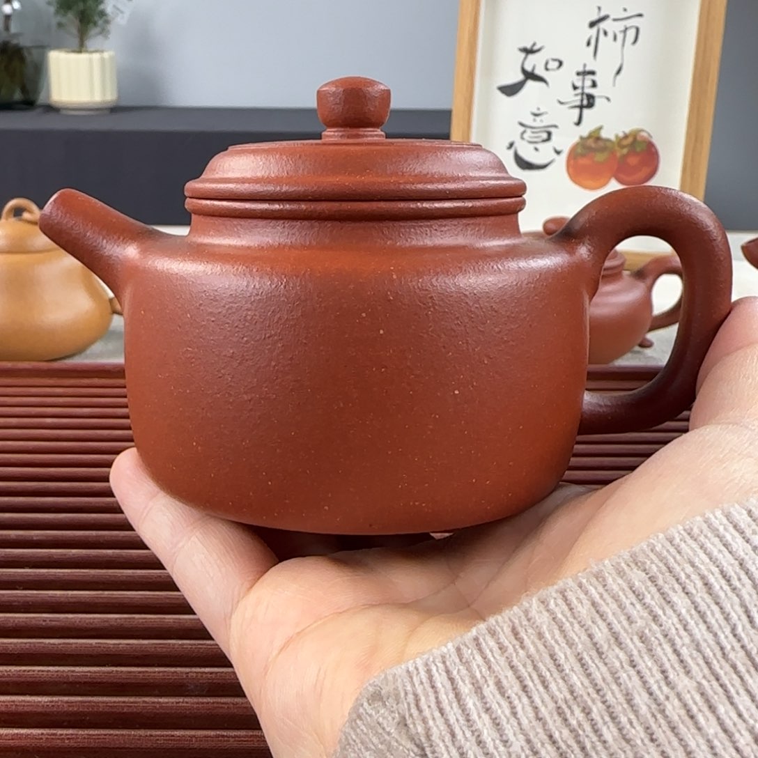 紫砂茶壶无****名微瑕德钟红降坡