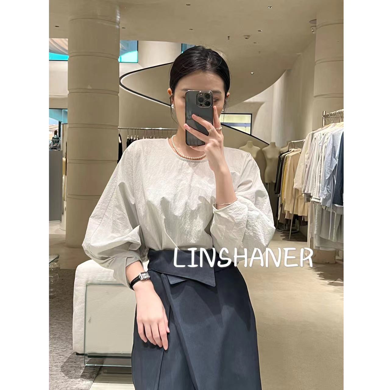 林闪儿-设计感圆领七分袖衬衫M6360