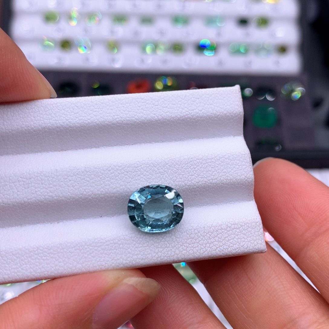 碧玺珠宝半成品未镶嵌
