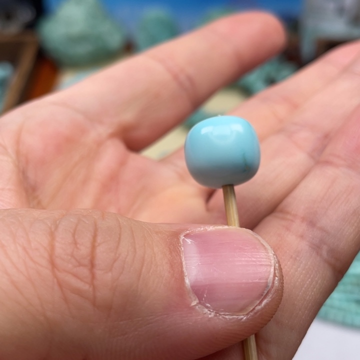 绿松石颈饰未镶嵌