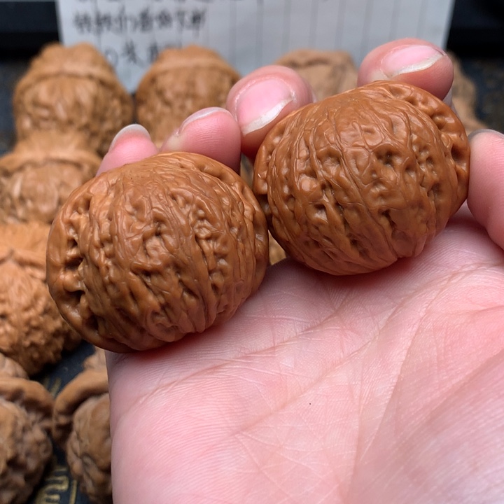 文玩核桃吊坠核桃