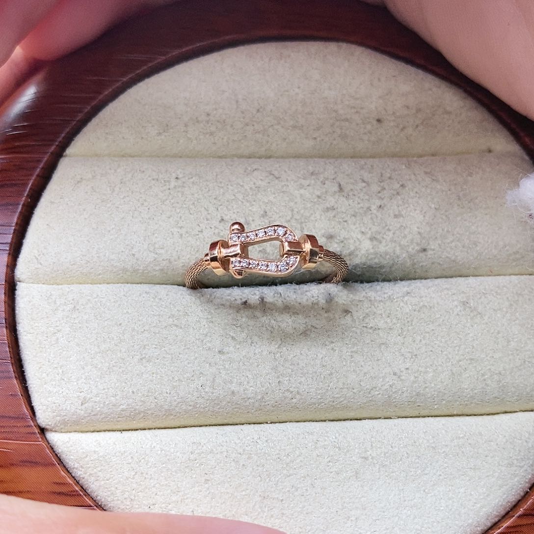 钻石戒指/指环18K金镶嵌小马蹄戒指k玫14