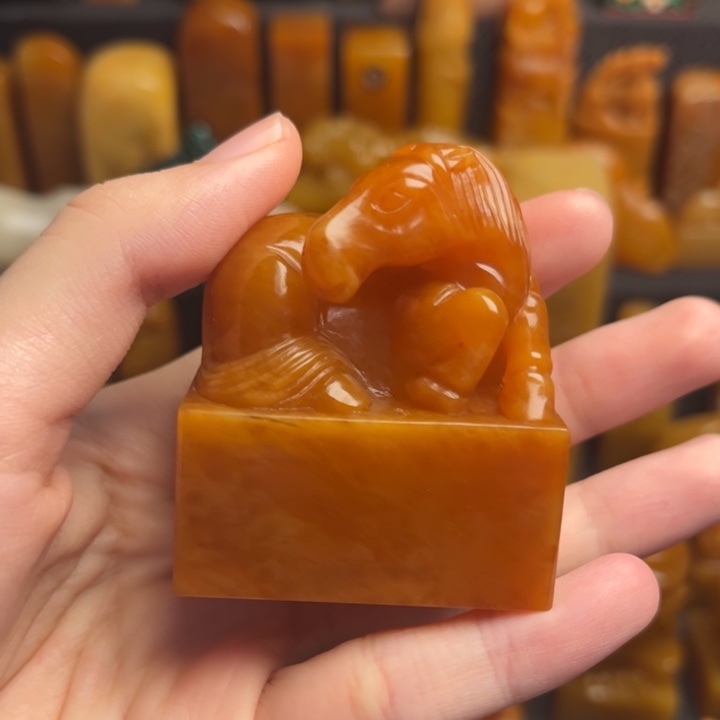 田黄石题材：工艺品