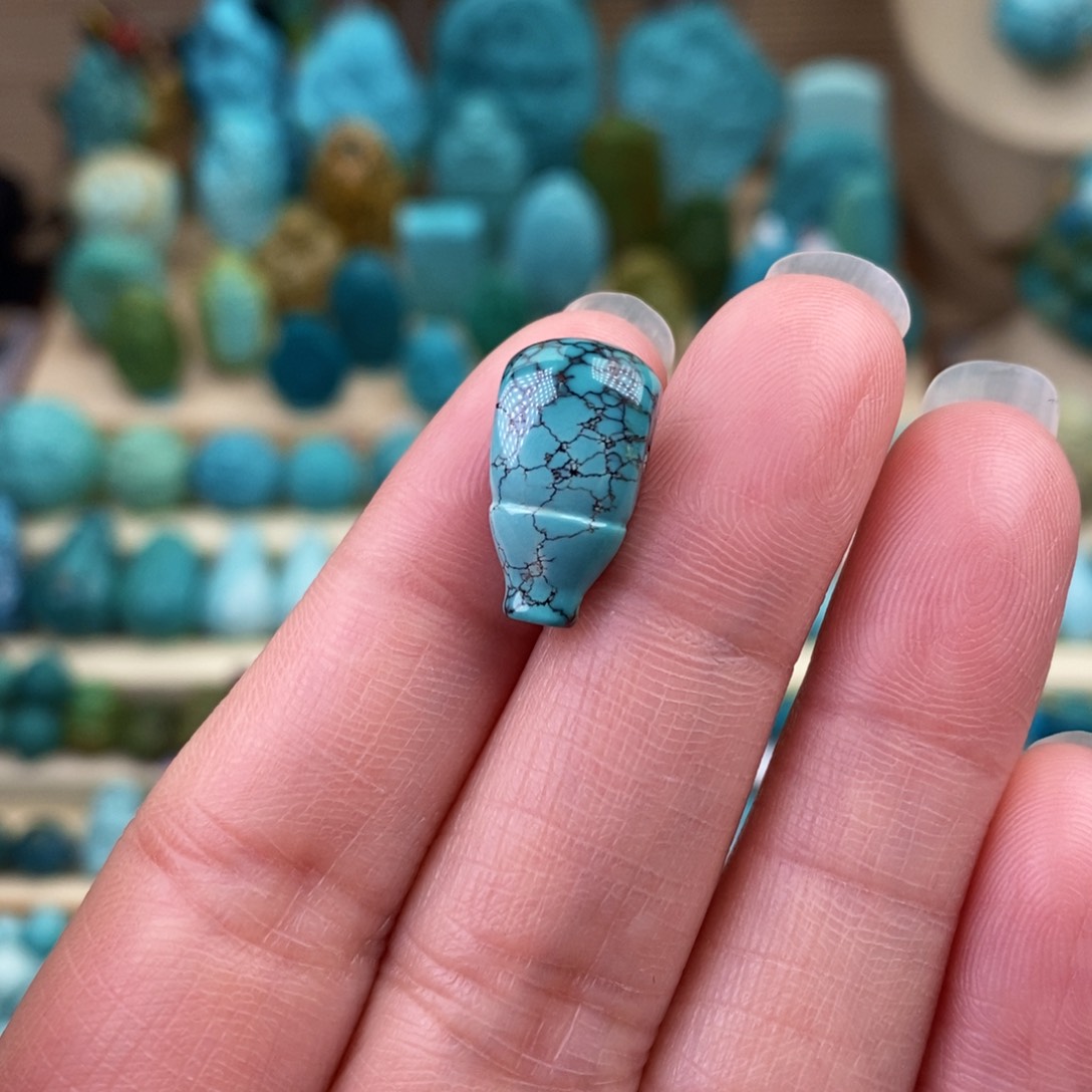 绿松石珠宝奇石未镶嵌8.8mm