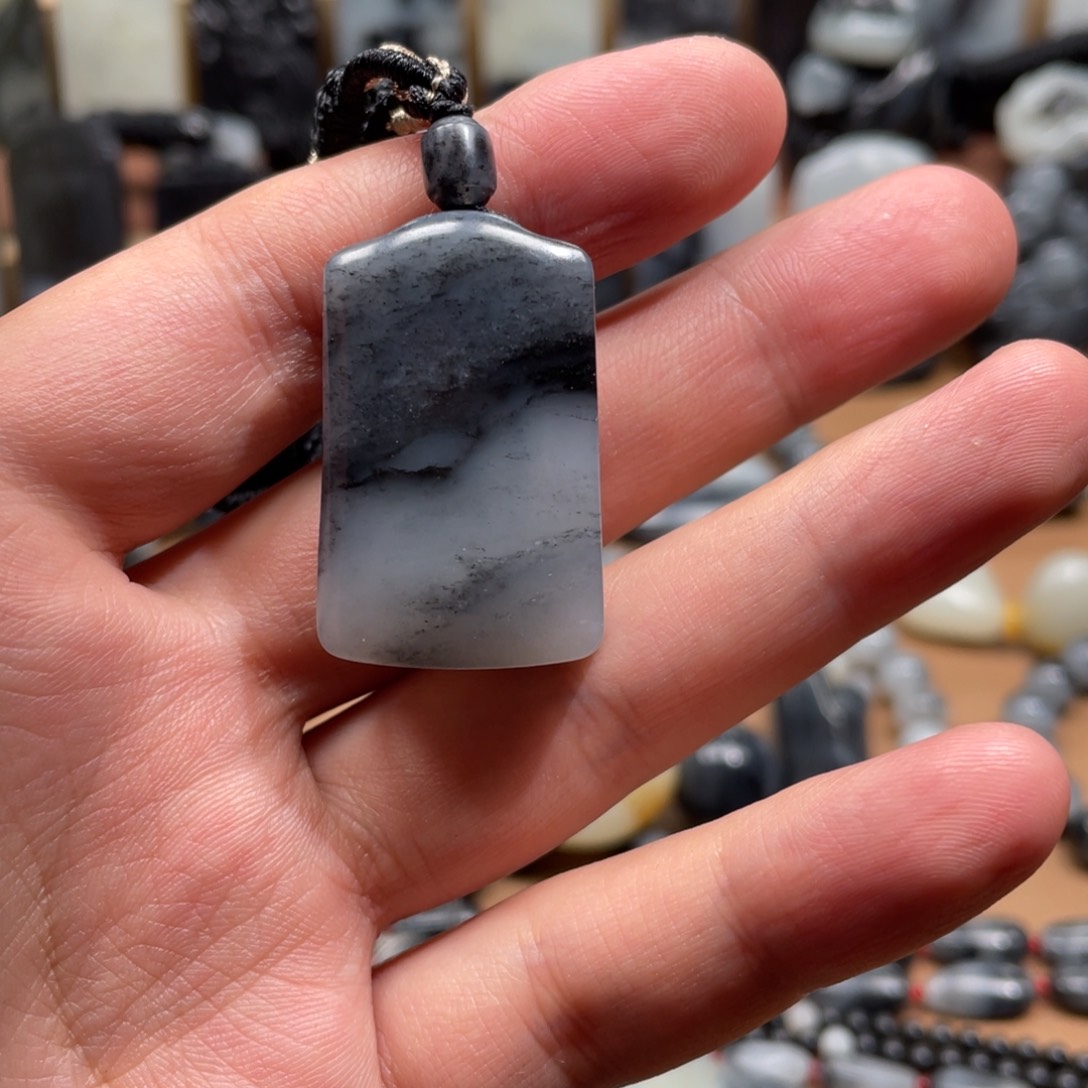 未镶嵌和田玉挂件