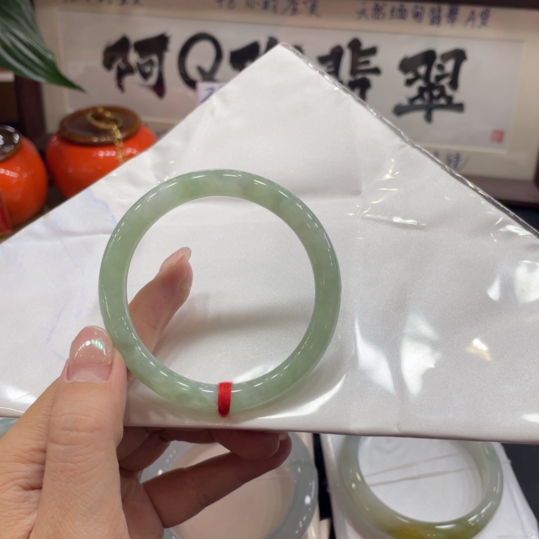 翡翠未镶嵌手镯天然缅甸A货翡翠手镯4