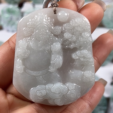 翡翠颈饰未镶嵌财神爷福利