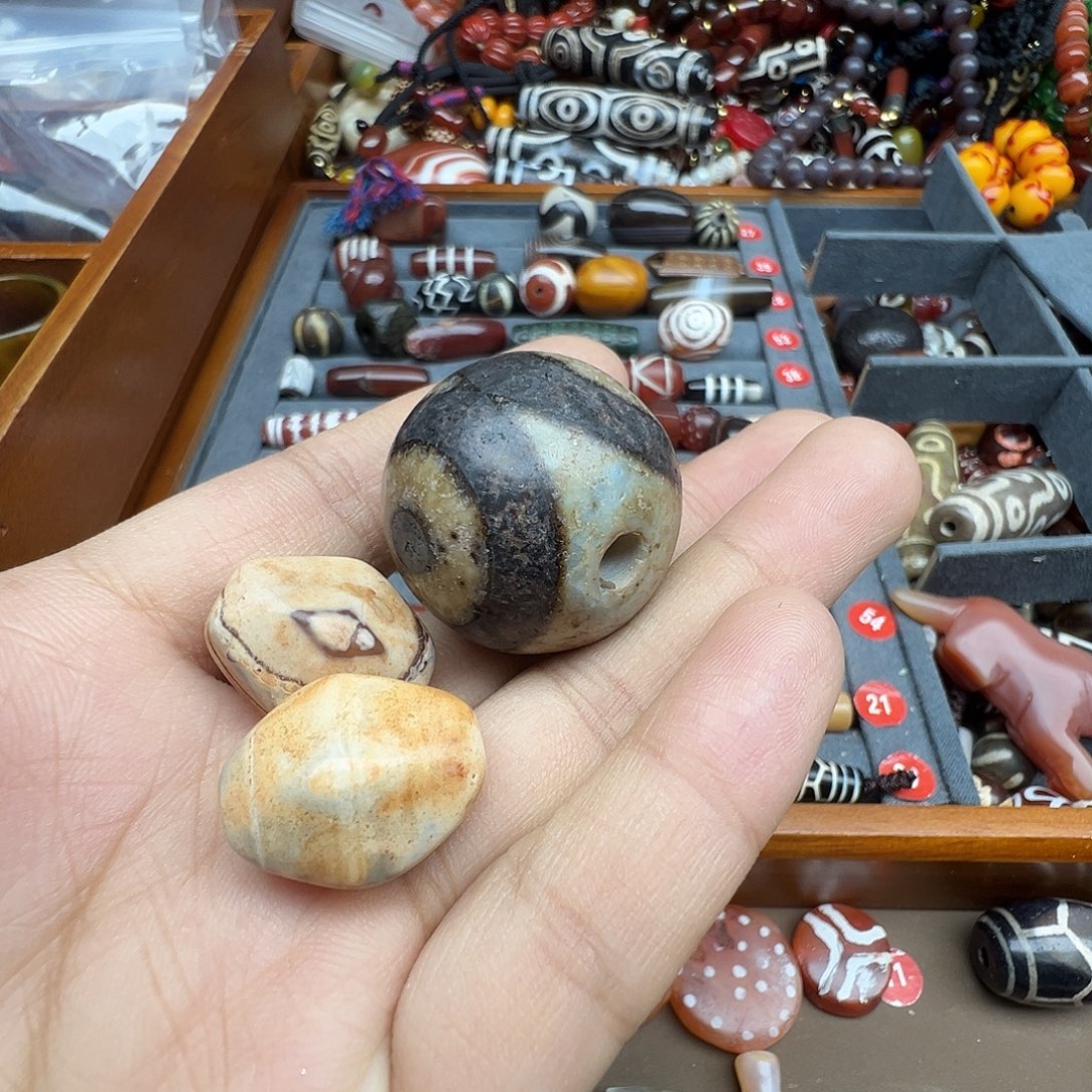 玛瑙/玉髓未镶嵌珠宝半成品