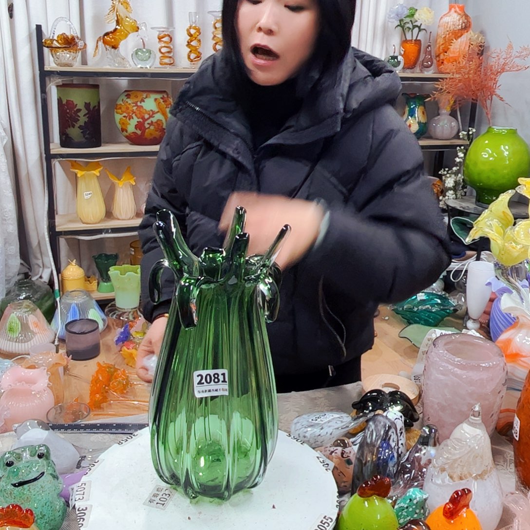 m***n2081家悦美居琉璃摆件