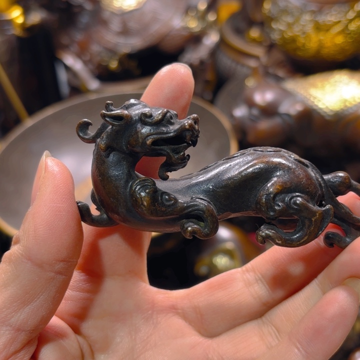 铜器摆件收收藏藏