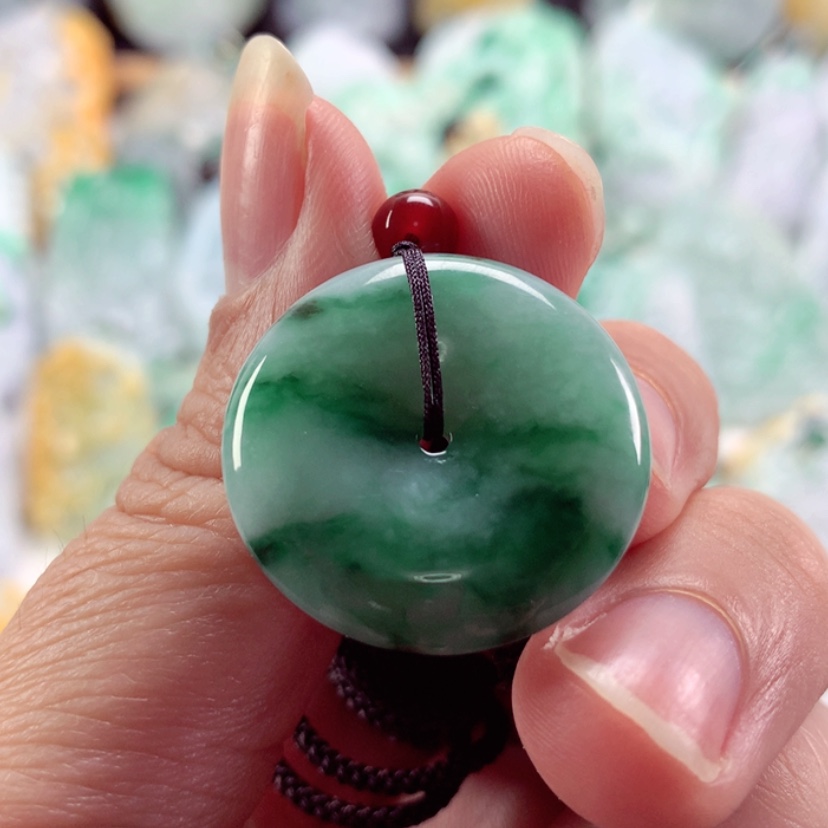 【闪购商品】翡翠吊坠(不含链)未镶嵌