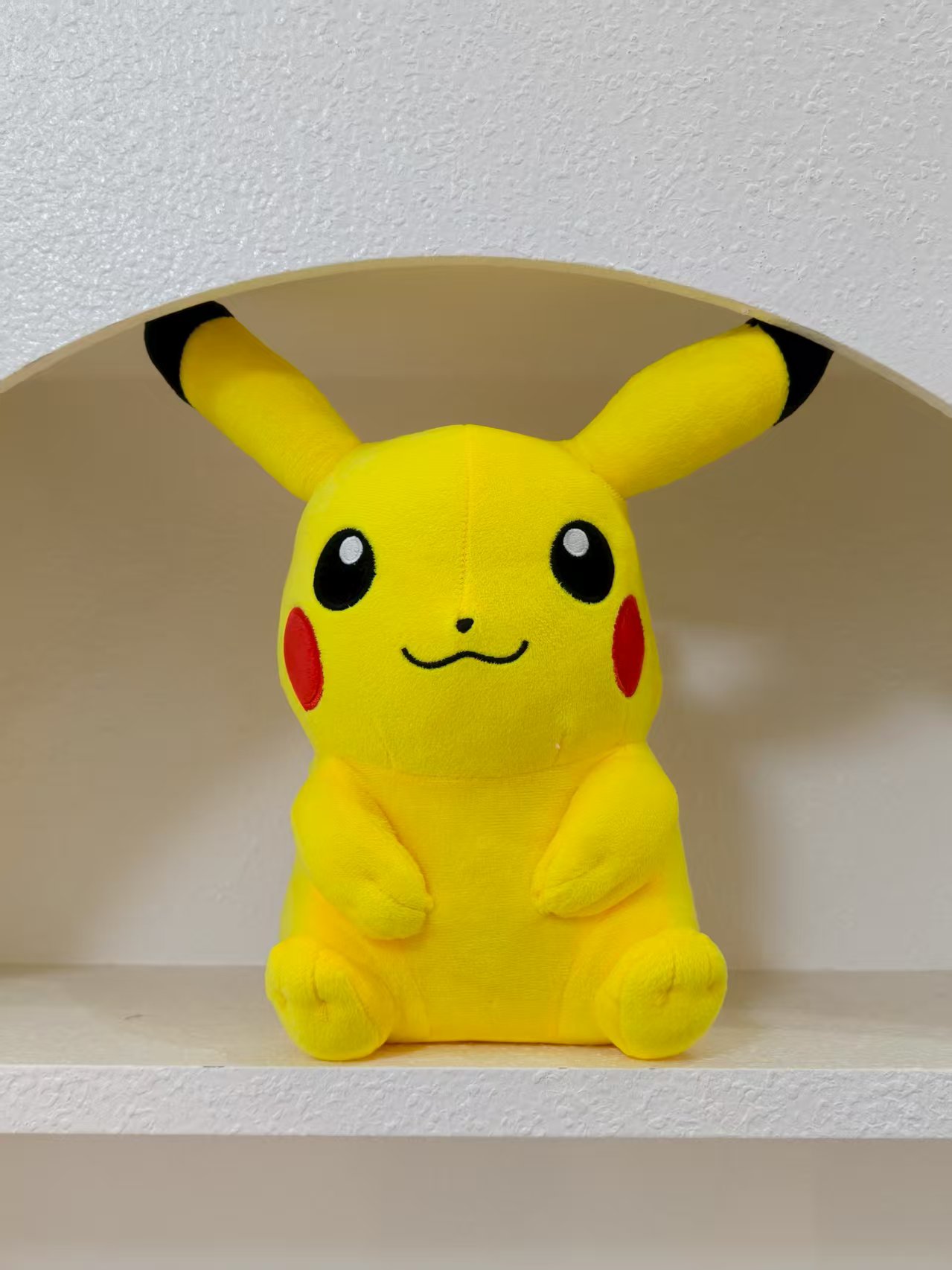 可爱皮卡丘毛绒玩具公仔玩偶