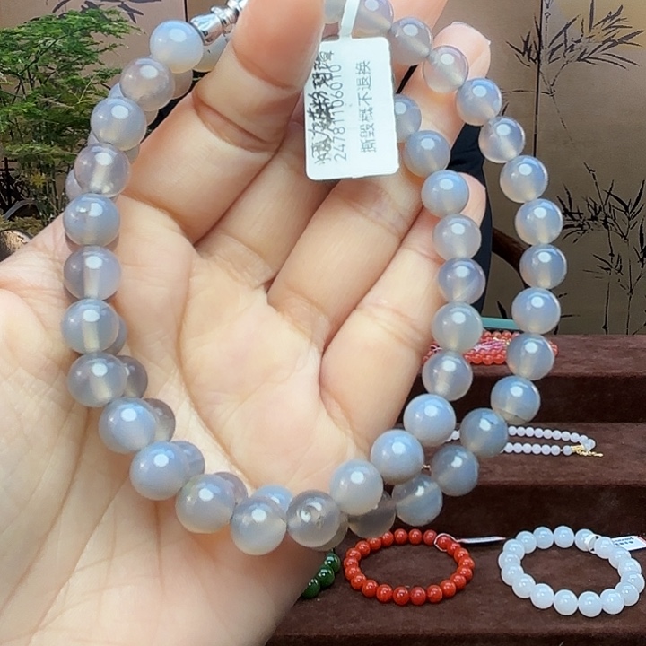 玛瑙/玉髓颈饰未镶嵌