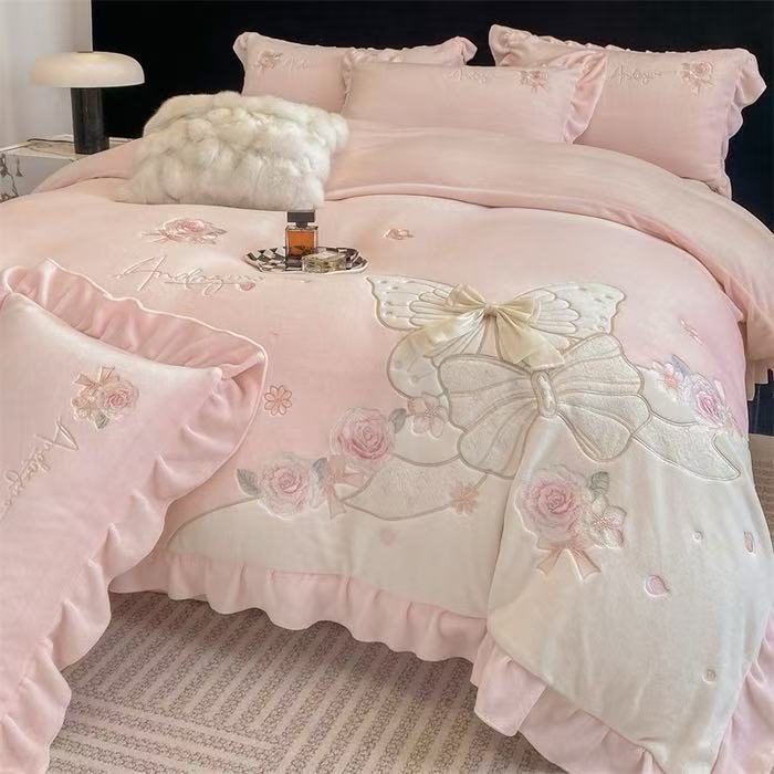 【专卖店系列床单款】加厚牛奶绒四件套浪漫蝴蝶粉色（无包装）