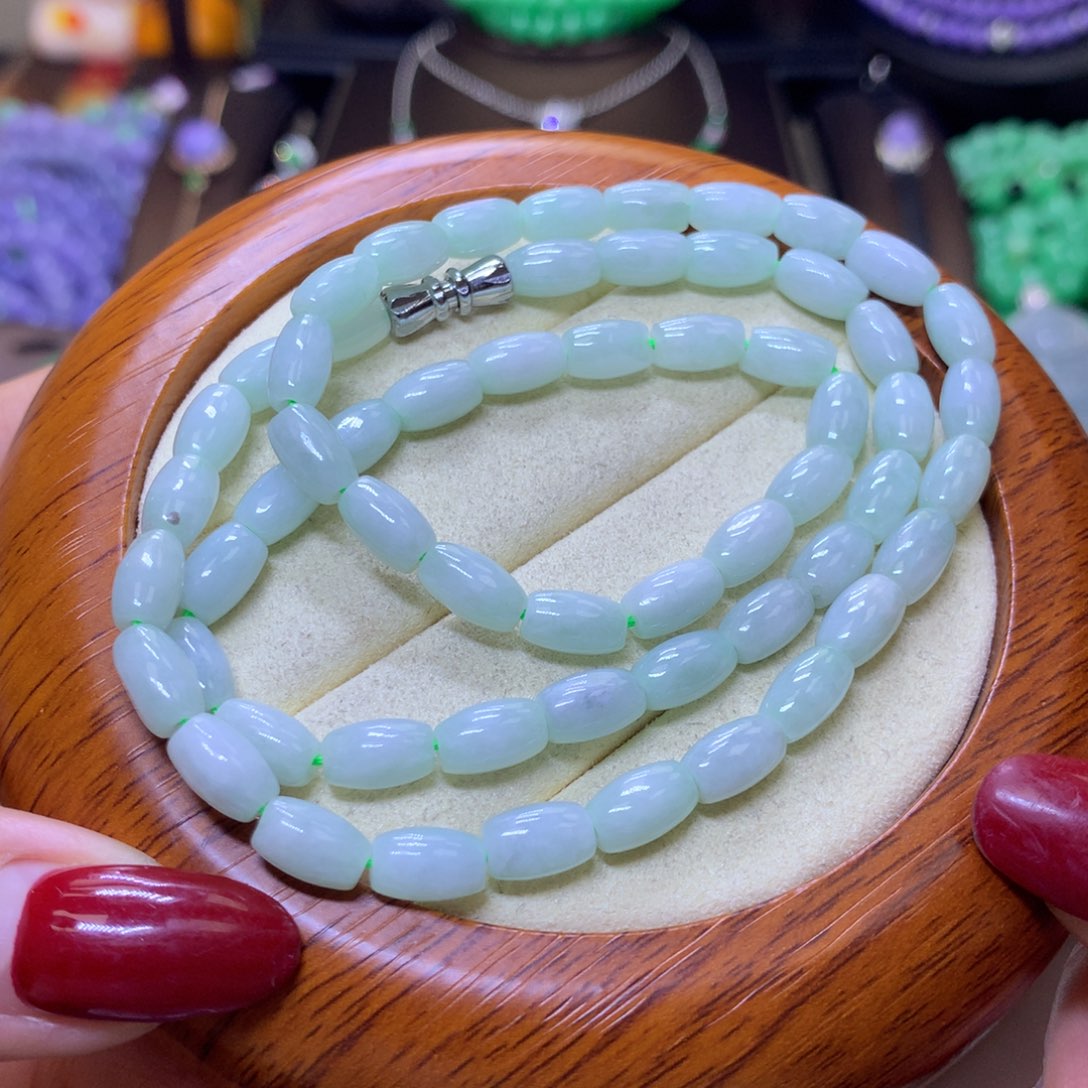 【闪购商品】翡翠颈饰未镶嵌翡翠