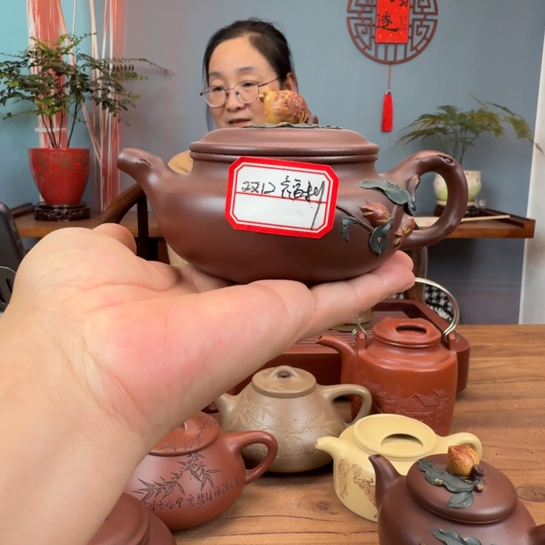 温***蛙紫泥茶壶底槽清石榴仿古