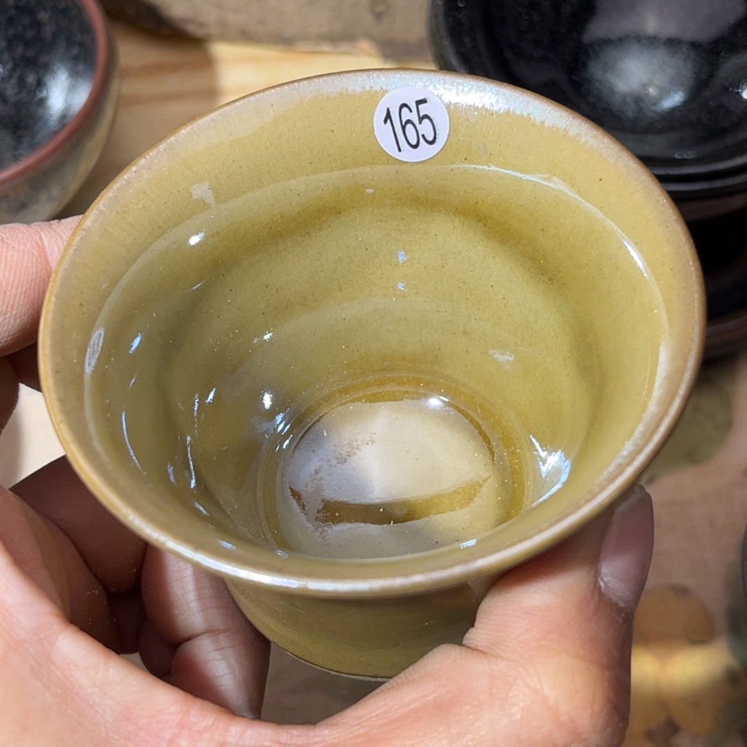 茶盏义兴龙窑坚持真柴烧