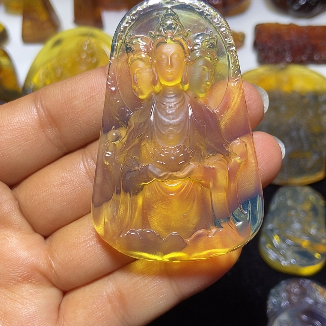 琥珀未镶嵌颈饰缅甸天然琥珀吊坠