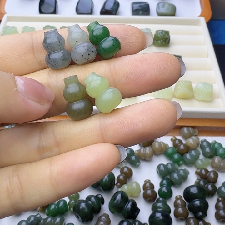 y***9和田玉（糖玉）未镶嵌车挂