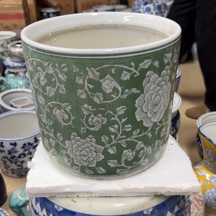 瓷片微瑕。。。。。。。。。。。。