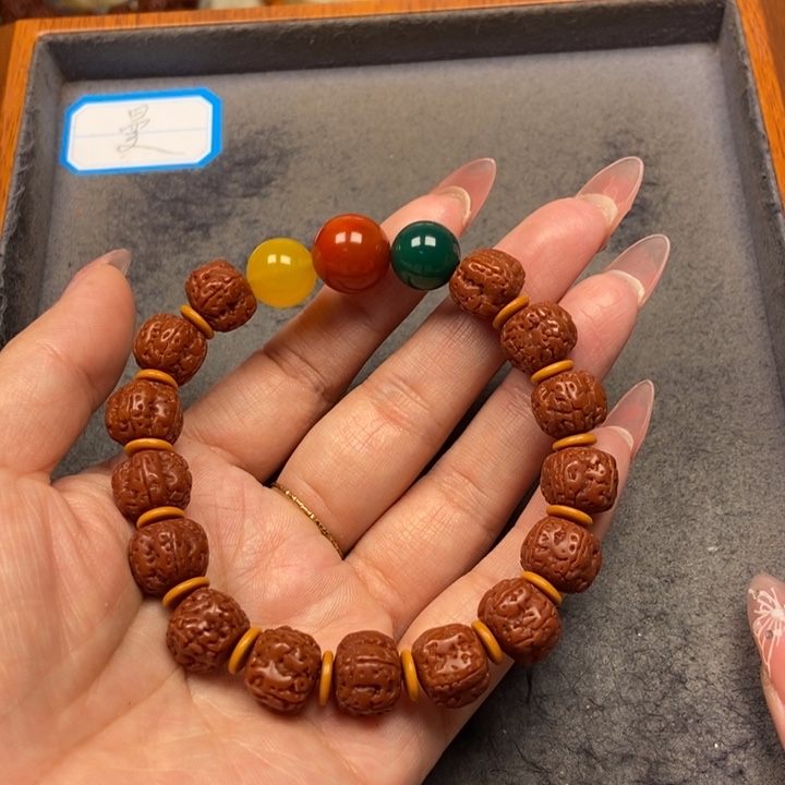 金刚菩提吊坠菩提