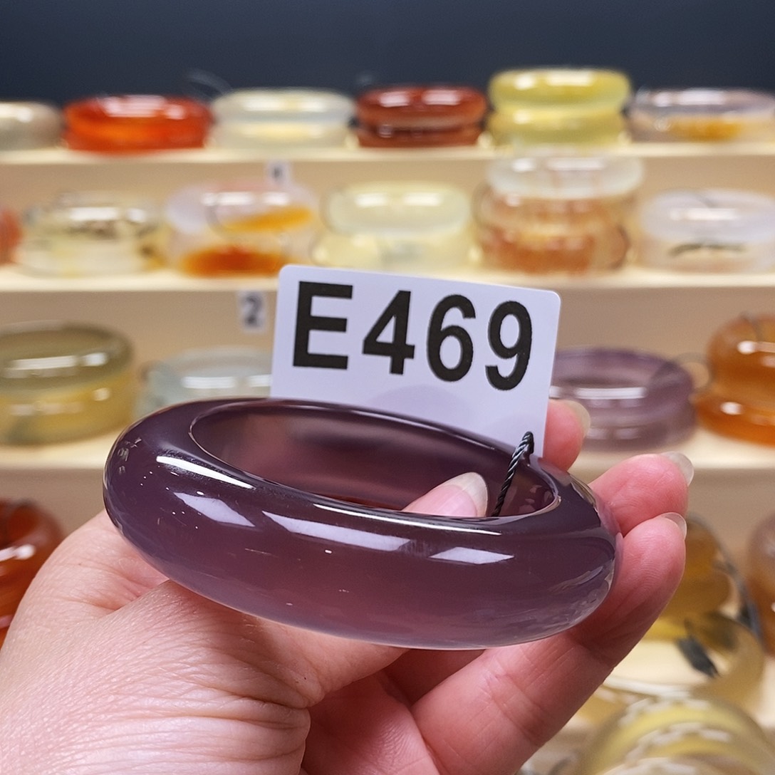 玛瑙/玉髓手镯未镶嵌炻***鱼