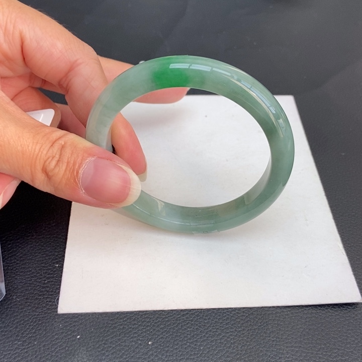 翡翠手镯未镶嵌53-55正圈