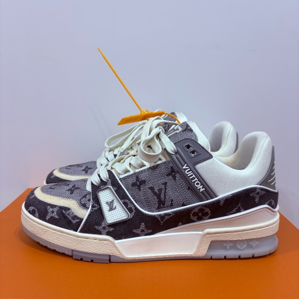 99新 LouisVuitton/路易威登 40.5码 LV trainer 灰色牛仔 板鞋