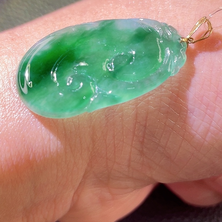 定制翡翠未镶嵌翡翠