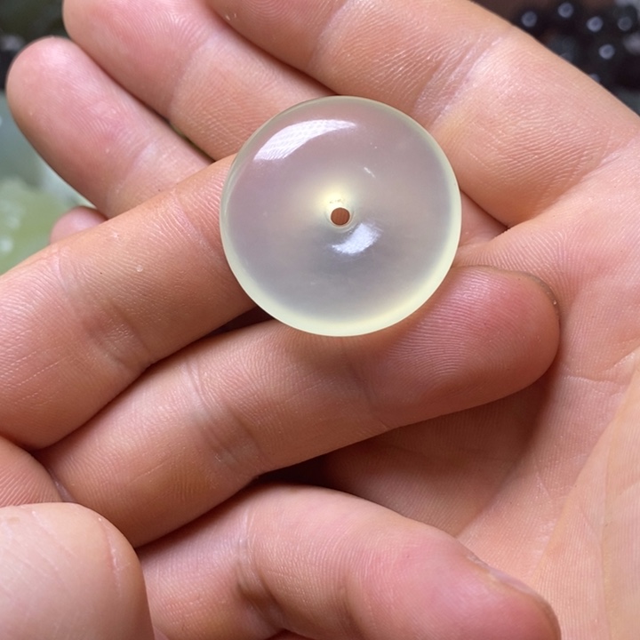 岫玉岫玉颈饰未镶嵌