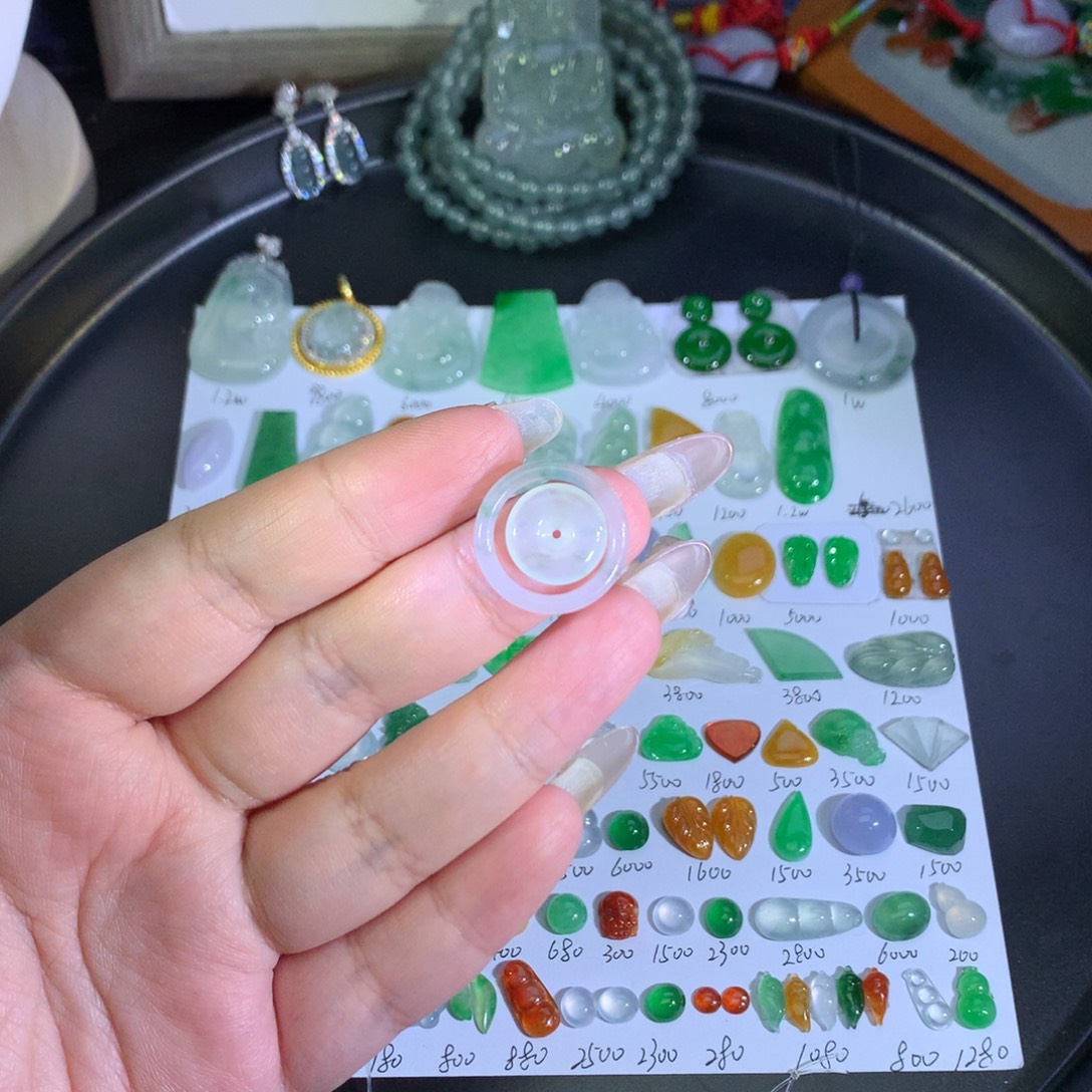 翡翠未镶嵌吊坠(不含链)同心扣