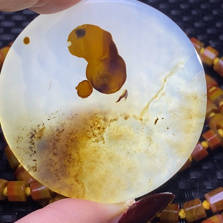 玛瑙/玉髓颈饰未镶嵌