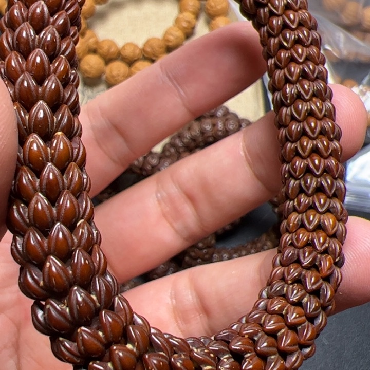 猴头核桃手串就来了