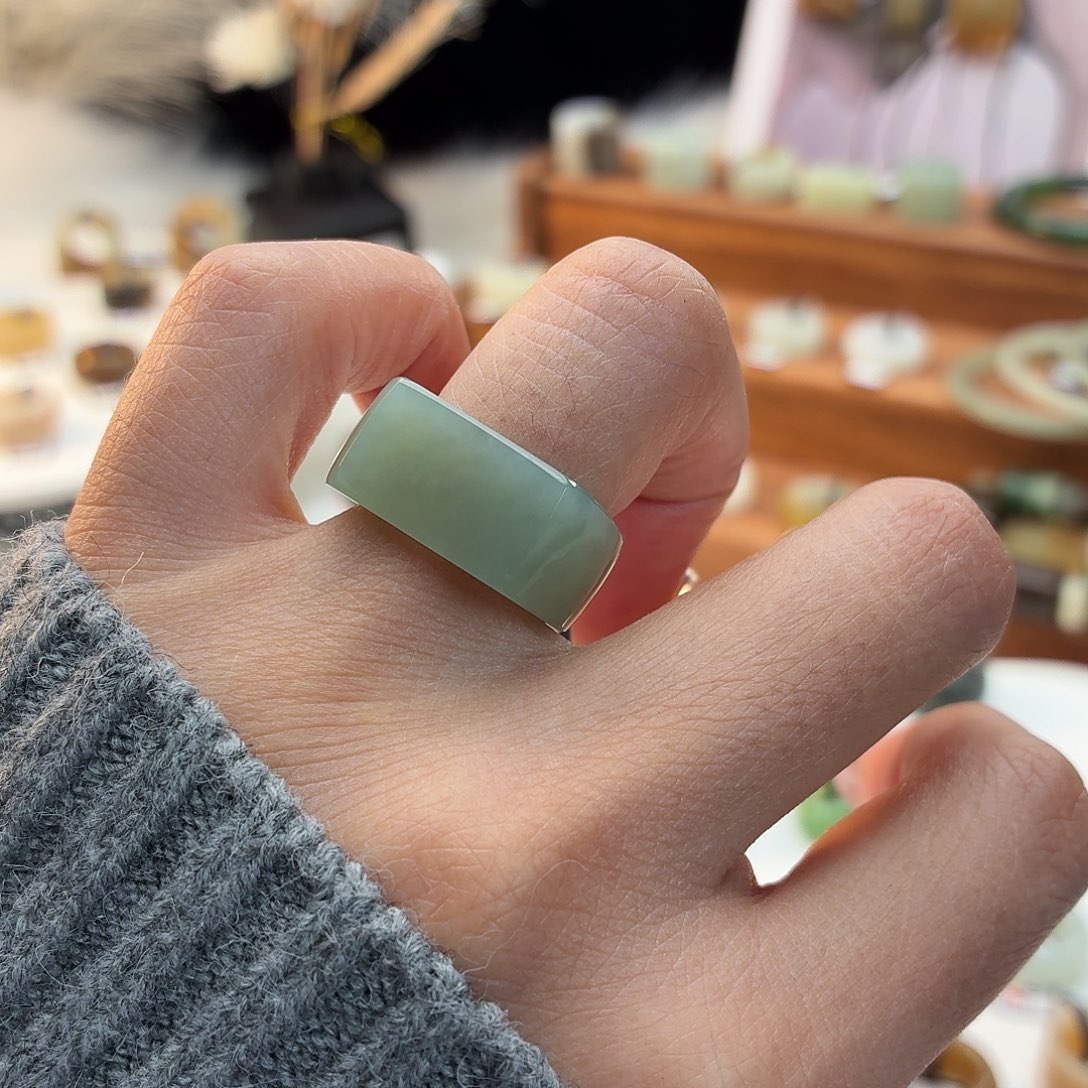 和田玉未镶嵌戒指i17蓝绿马鞍16.6不退换