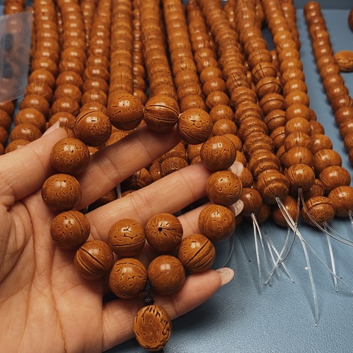 桃核手串正圆16全品14颗