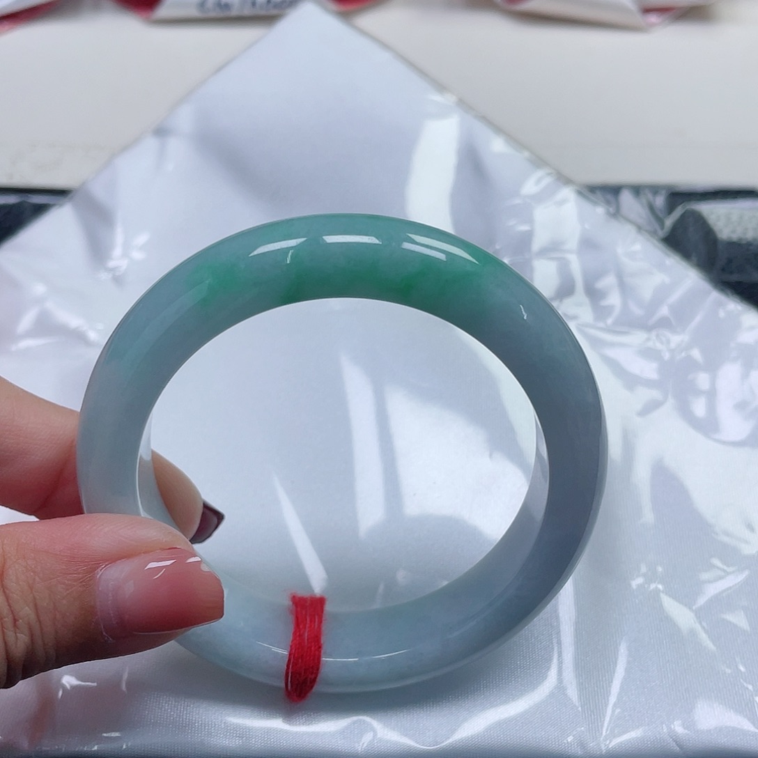 翡翠手镯未镶嵌缅甸翡翠52