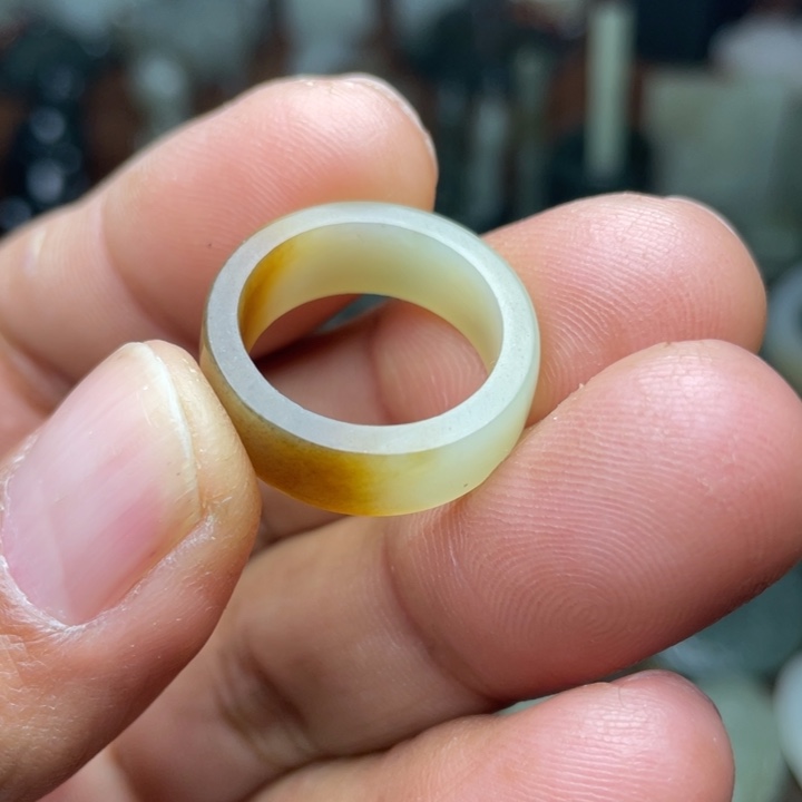 和田玉（糖玉）戒指未镶嵌忆*风