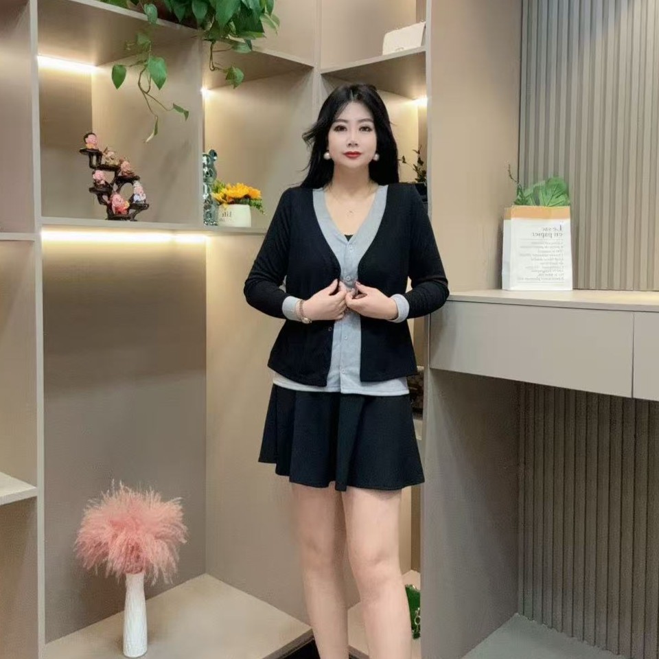 秋季上衣-双 7106时尚潮流假两件休闲显瘦百搭款胖MM大码女装新款