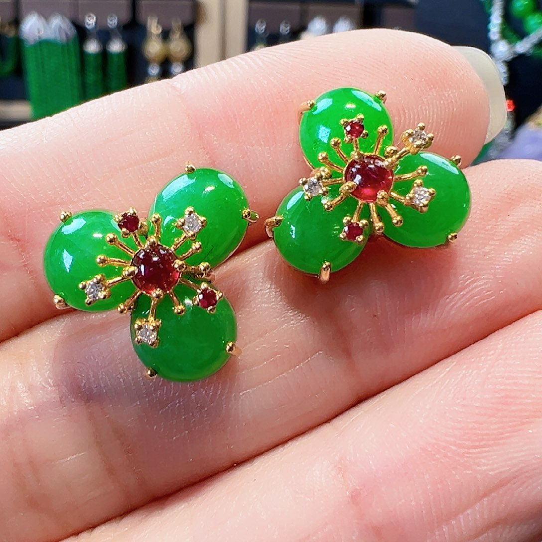 翡翠耳饰18K金镶嵌签收后24小时鉴赏期