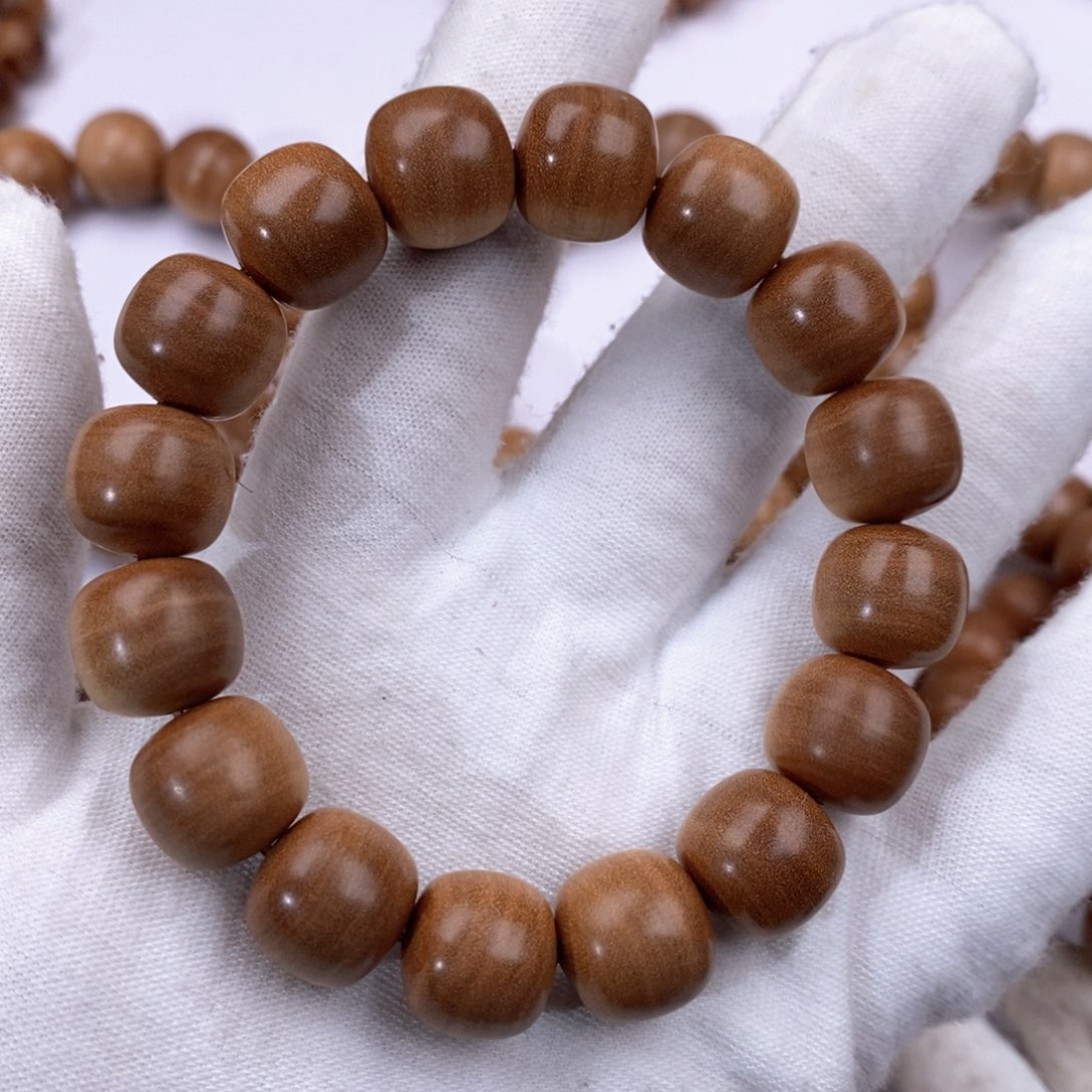 檀香木手串/手链北***侠横纹黑肉老料13*14清仓特价