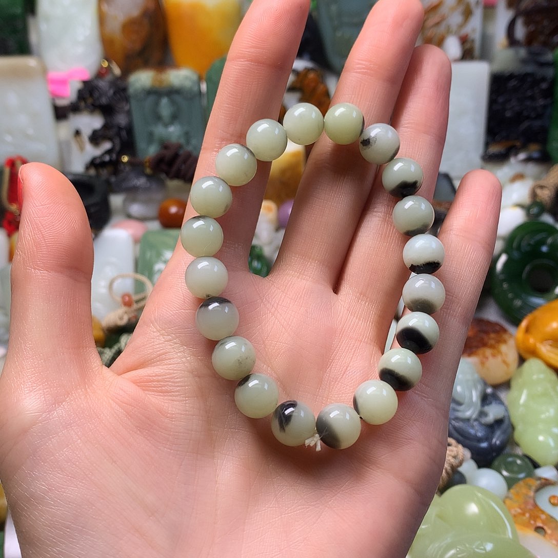 未镶嵌手串和田玉用****3