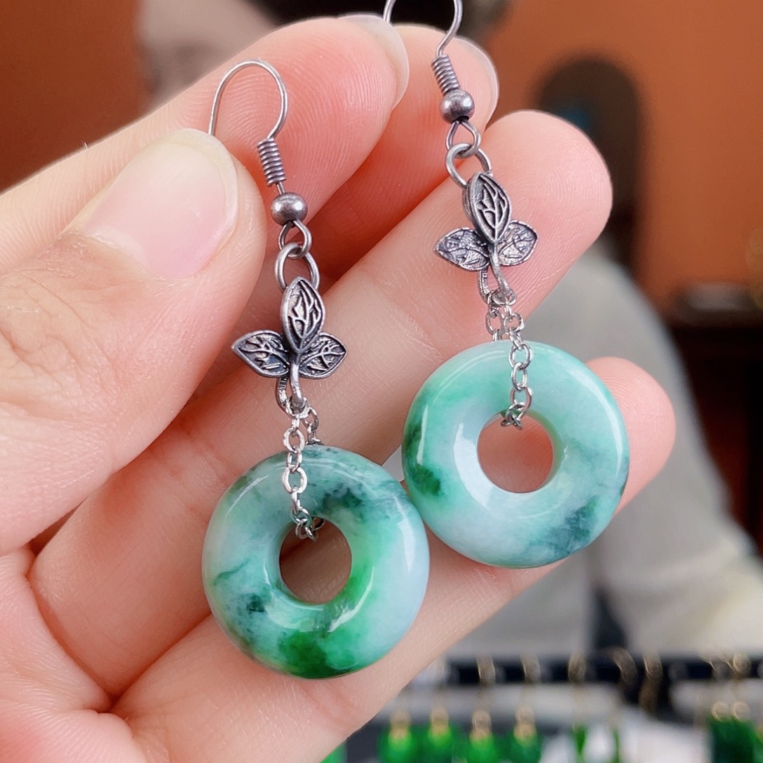 翡翠未镶嵌耳饰饰品