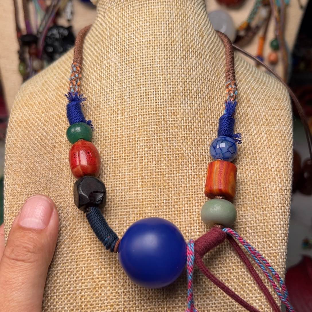 玛瑙/玉髓颈饰未镶嵌