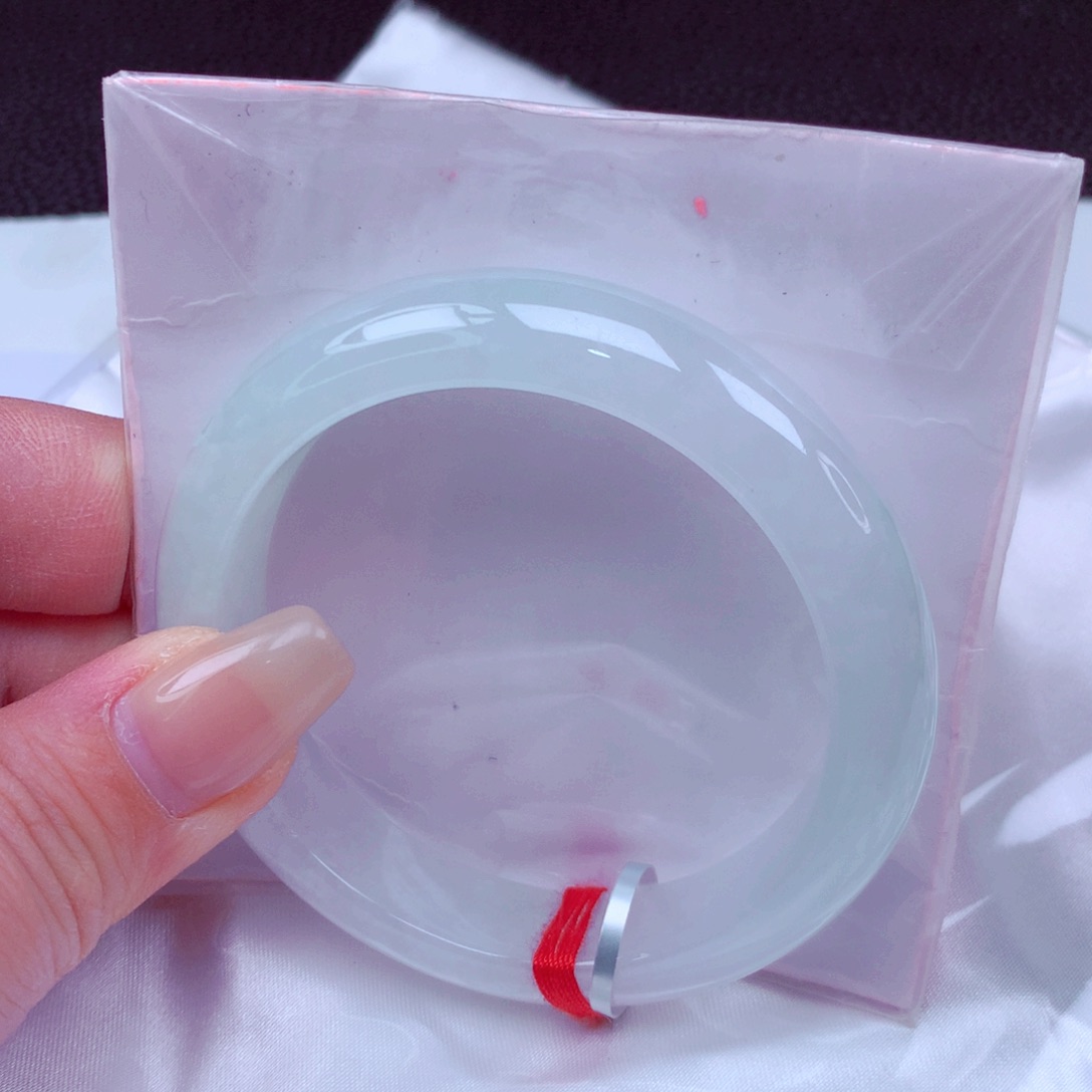 翡翠未镶嵌手镯手镯