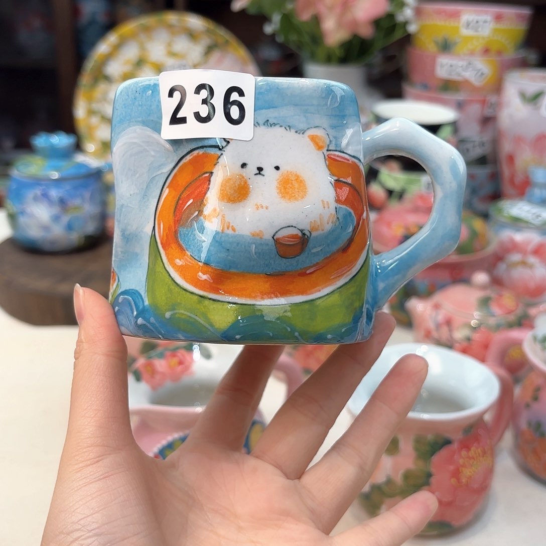 瓷片兔兔好可爱呀