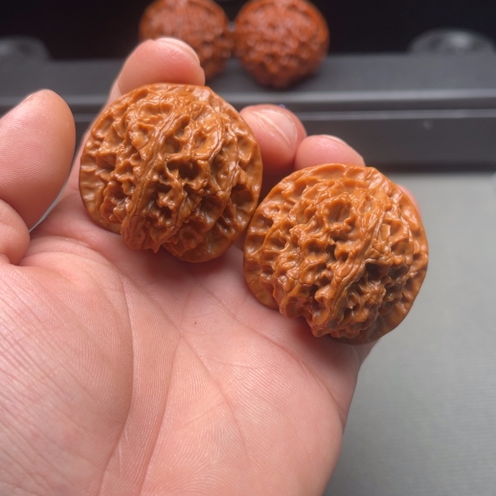 文玩核桃把件40 苹果圆 01