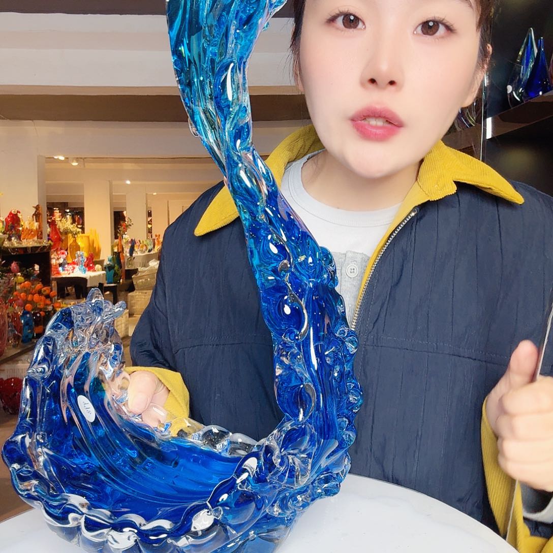 用***4琉璃手工艺品琉璃岛上有个叫小