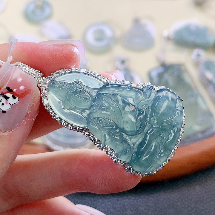 翡翠颈饰银S925镶嵌翡翠