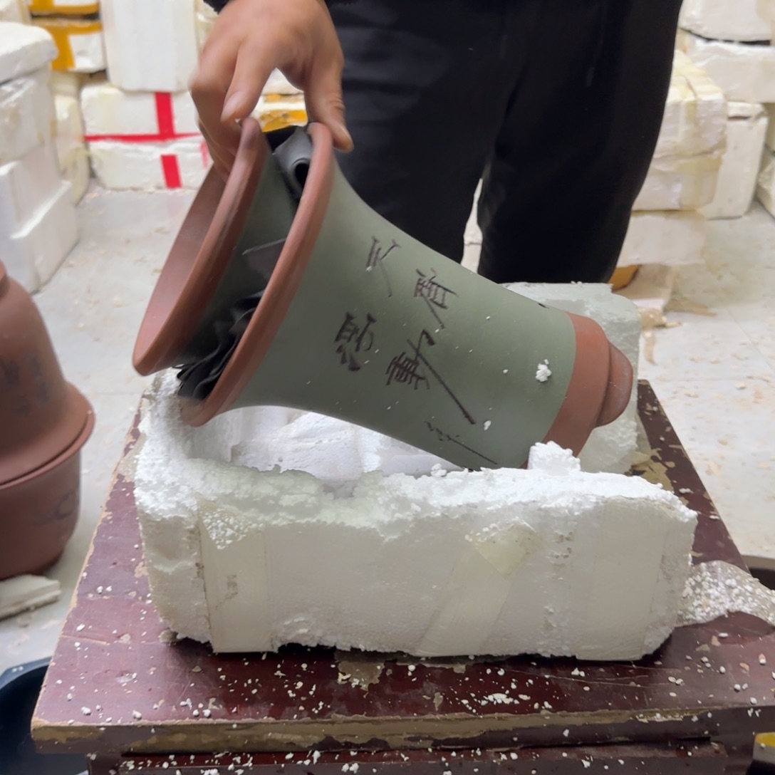 紫砂瑕疵和瑕疵的